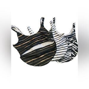 NKD X MVMNT lot medium x3 Tops